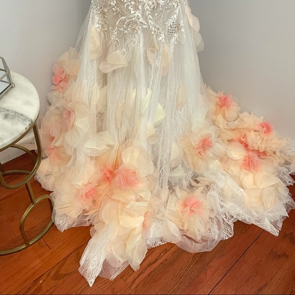 Mac Duggal Floral Appliqué Lace Trumpet Gown With 3D Flowers Bottom New With Tag - Picture 7 of 17